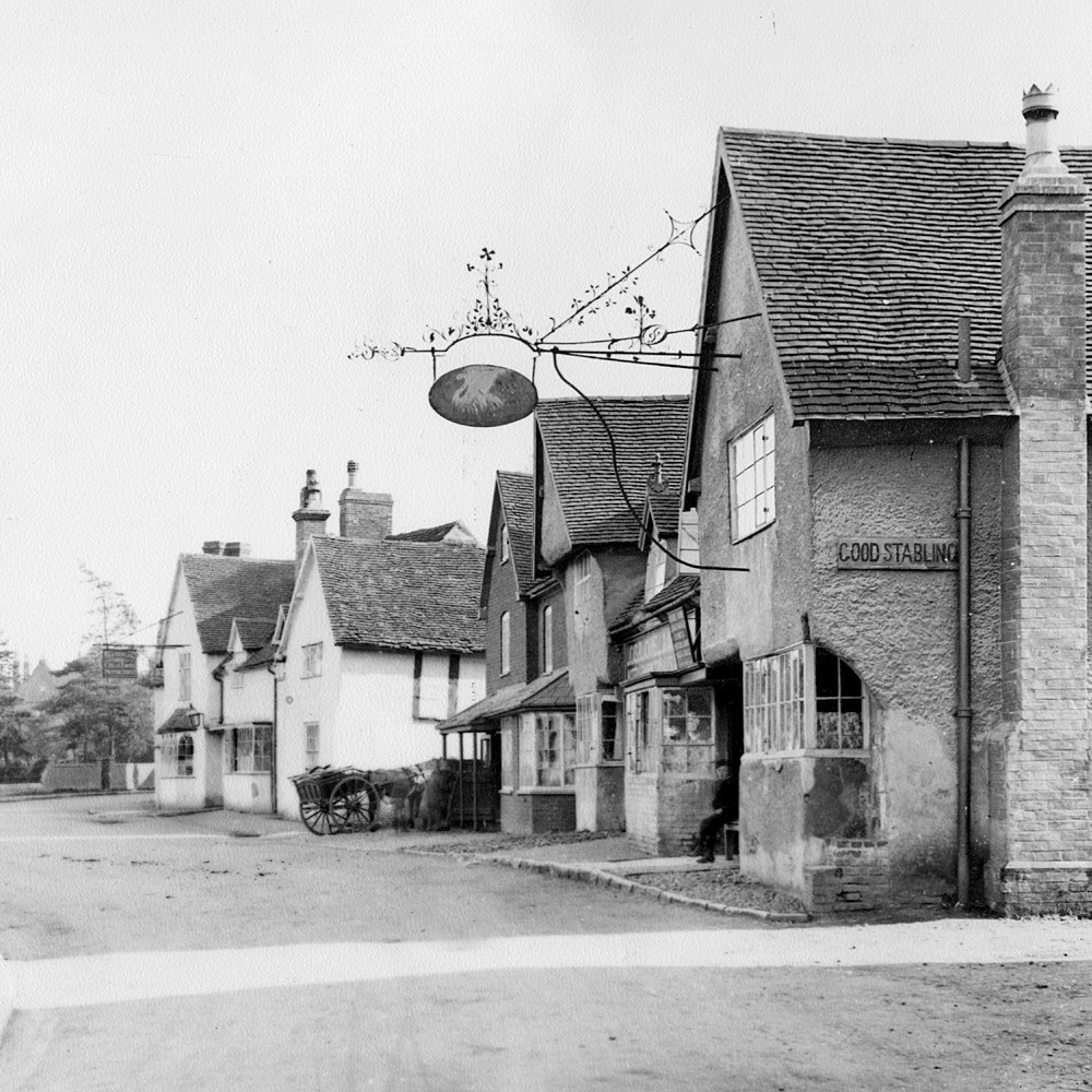 3-001-31 The White Swan & Red Lion Knowle 1891