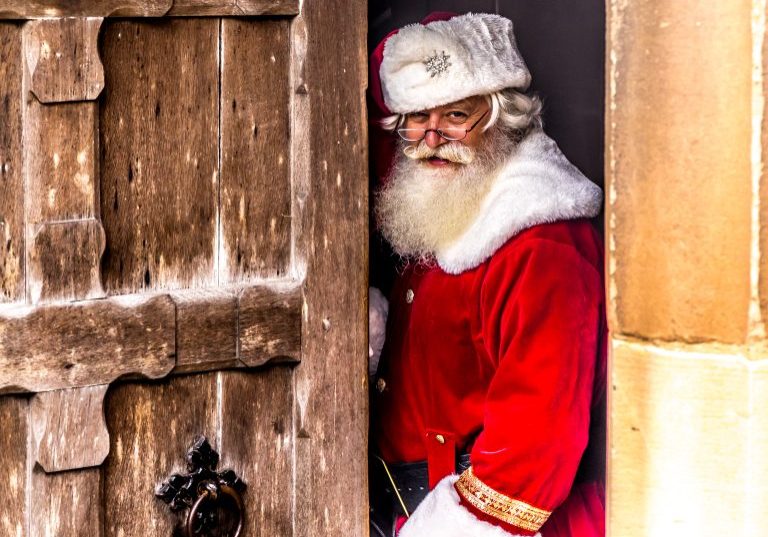 santa church door peeping